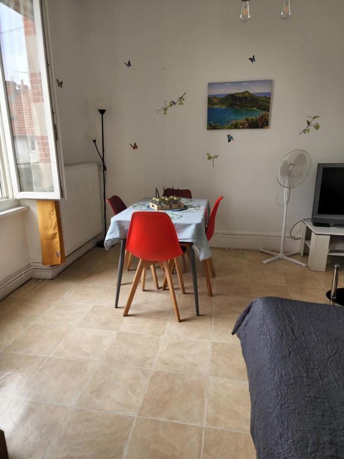 Appartement Duplex F2 Tout Confort Proche Centre Ville Avec Parking Gratuit Montluçon Exteriér fotografie
