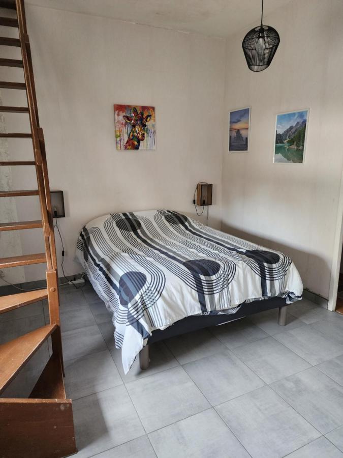 Appartement Duplex F2 Tout Confort Proche Centre Ville Avec Parking Gratuit Montluçon Exteriér fotografie