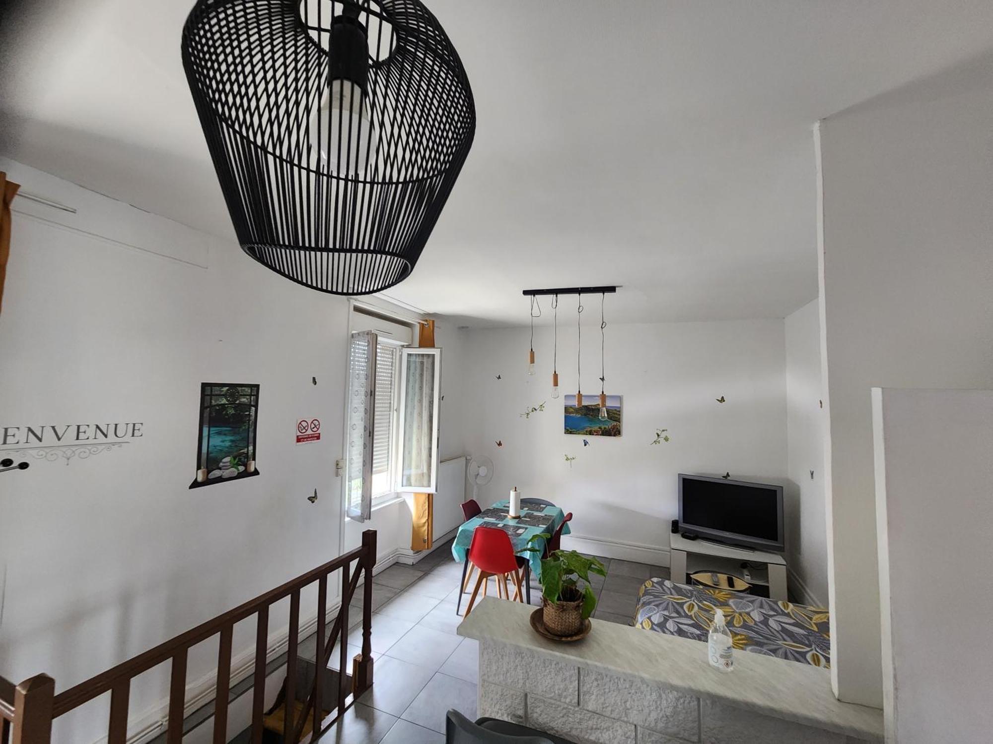 Appartement Duplex F2 Tout Confort Proche Centre Ville Avec Parking Gratuit Montluçon Exteriér fotografie